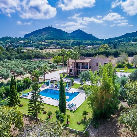 Holiday home Mediterranean-style In